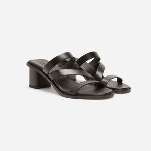 NWOB Everlane The Italian Leather Tourist Heel in Black 9.5